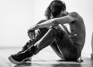 Jak nosić męska bransoletkę z zegarkiem?