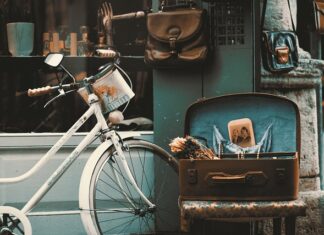 Czy zakupy w sklepie bezcłowym wliczają się do bagażu podręcznego? Czy zakupy w sklepie bezcłowym wliczają się do bagażu podręcznego?