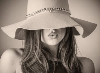 Jaka jest modna długość sukienki? Jaka jest modna długość sukienki?